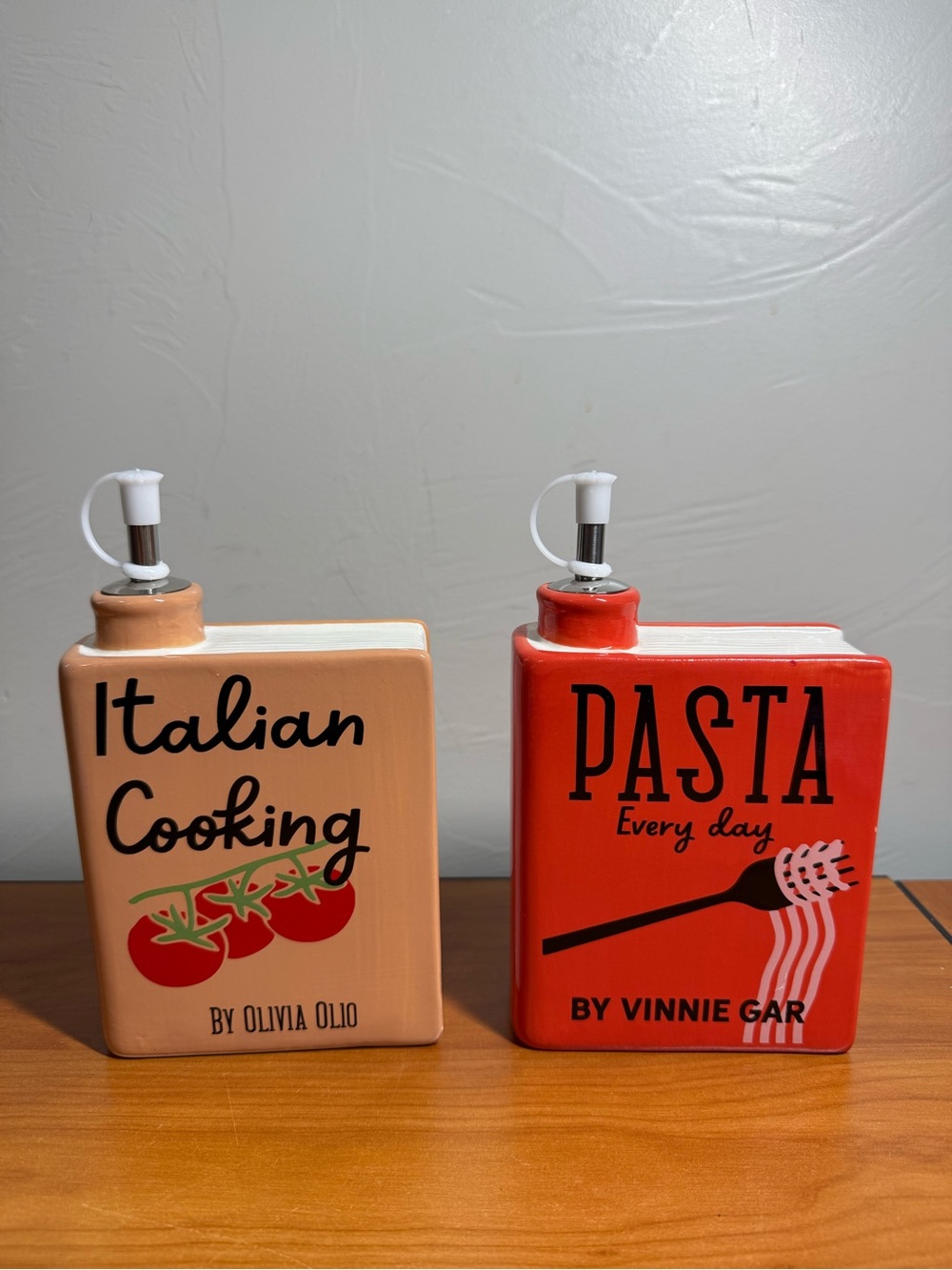 New Set of‎ 2 Olive Oil Jars Books Decor Italian Pasta Kitchen